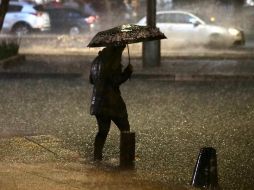 Debido a la entrada de humedad del océano Pacífico, se esperan lluvias este viernes. ARCHIVO