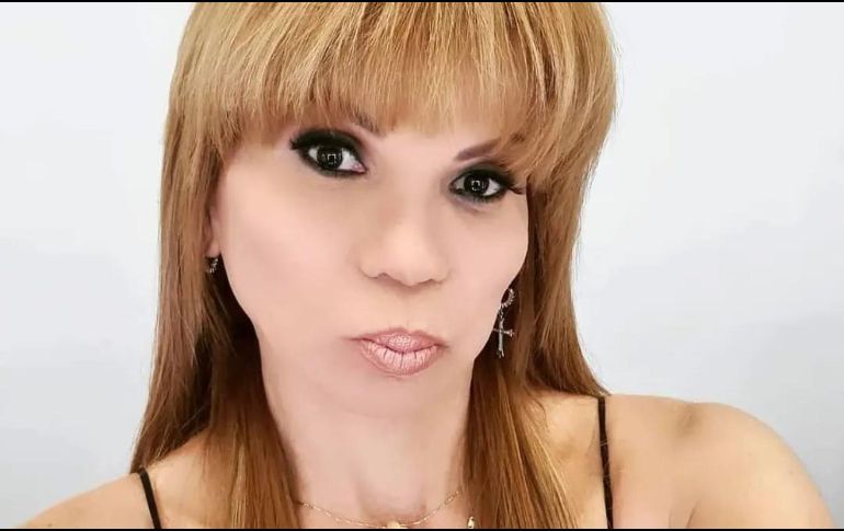 Mhoni Vidente te dice una frase mágica, según tu signo. ESPECIAL