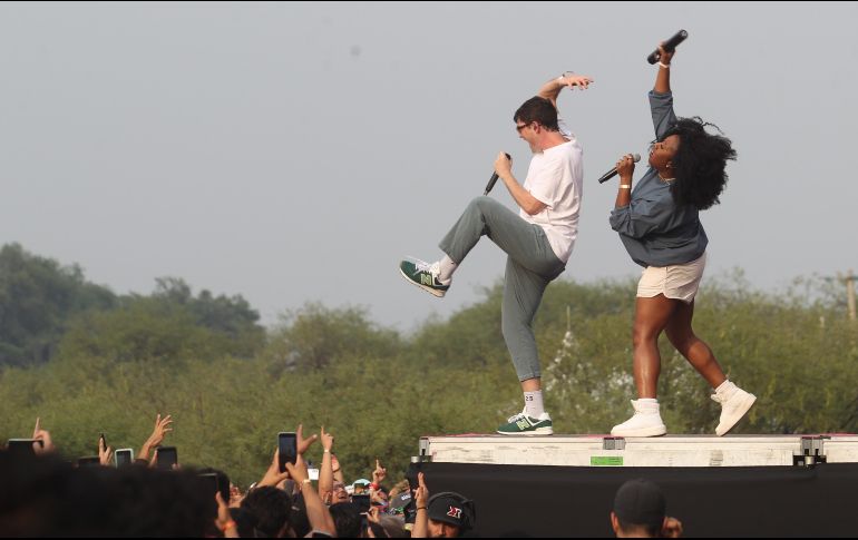 Bastille. La banda inglesa tuvo una grata recepción del público tapatío. EL INFORMADOR/A. Camacho