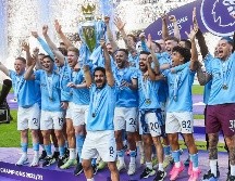Manchester City festejó su título de la Liga Premier a lo grande. EFE/Peter Powell
