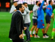 Amaury Vergara se encuentra agradecido con la afición por no dejar de creer en Chivas. IMAGO7/ Miguel García