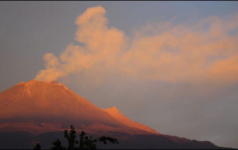 Autoridades lanzaron algunas recomendaciones a las personas en caso de que detecten la presencia de ceniza volcánica en sus hogares o trabajo. SUN / ARCHIVO