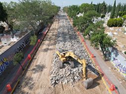 Los posibles clientes temen acercarse a las florerías ante un posible accidente por las obras en la zona. EL INFORMADOR/A. Navarro