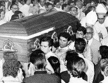 Decenas de personas abarrotaron la Catedral Metropolitana de Guadalajara en la misa de despedida de Posadas Ocampo, entre reclamos de justicia. EL INFORMADOR/ARCHIVO