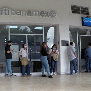 ¿Qué pasará con tus créditos de Banamex, Afore y cuentas ante venta en bolsa?