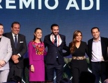 Claudia Sheinbaum estuvo acompañada del 'Canelo' Álvarez y de los gobernadores de Quintana Roo y Yucatán. ESPECIAL