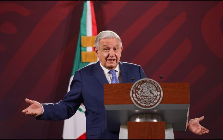 López Obrador dijo que hay reacciones en contra del combate al fentanilo y otros precursores químicos porque antes los puertos estaban tomados por la delincuencia. SUN/H. Salvador