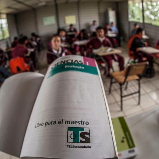 Jueza ordena a SEP verificar si cumplió consulta por nuevos libros