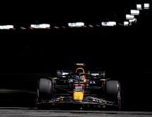 El accidente de Checo Pérez obligó a que apareciera la bandera roja en la pista de Montecarlo. EFE / C. Bruna