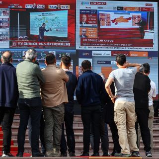 Erdogan lidera el conteo de votos en elecciones presidenciales turcas