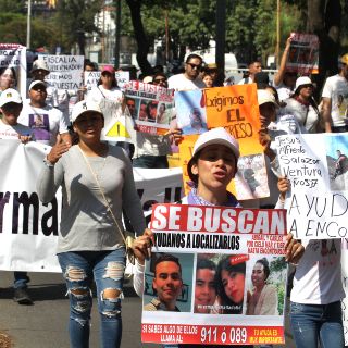 Droga y diálogos para abordar a extranjeros, entre lo encontrado tras cateo en segundo call center