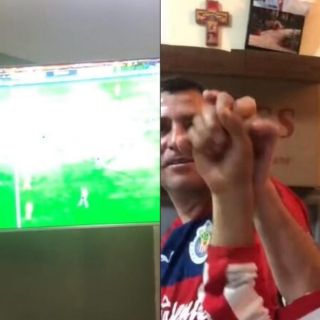 Joven traduce partido de Chivas a su familiar sordociego y las redes le aplauden