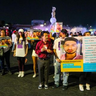 Familiares de desaparecidos se manifiestan en La Minerva