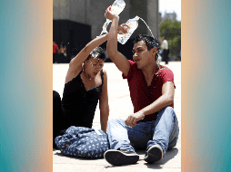 Según el Instituto de Astronomía y Meteorología, las altas temperaturas no cederán y se prevé con un día de esta semana se alcancen hasta los 36°C. EL INFORMADOR / ARCHIVO