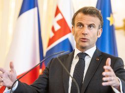 El presidente Emmanuel Macron, busca prolongar la vida de los 46 reactores nucleares que son responsables del 70 % de la electricidad francesa. EFE