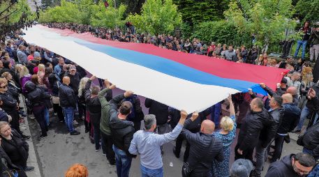 Las protestas avivan el temor a la reanudación de los sangrientos conflictos en la región. AP/B. Slavkovic