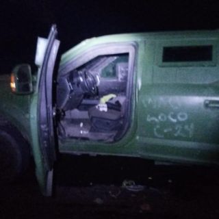 Aseguran dos vehículos con blindaje artesanal tras enfrentamiento en Teocaltiche