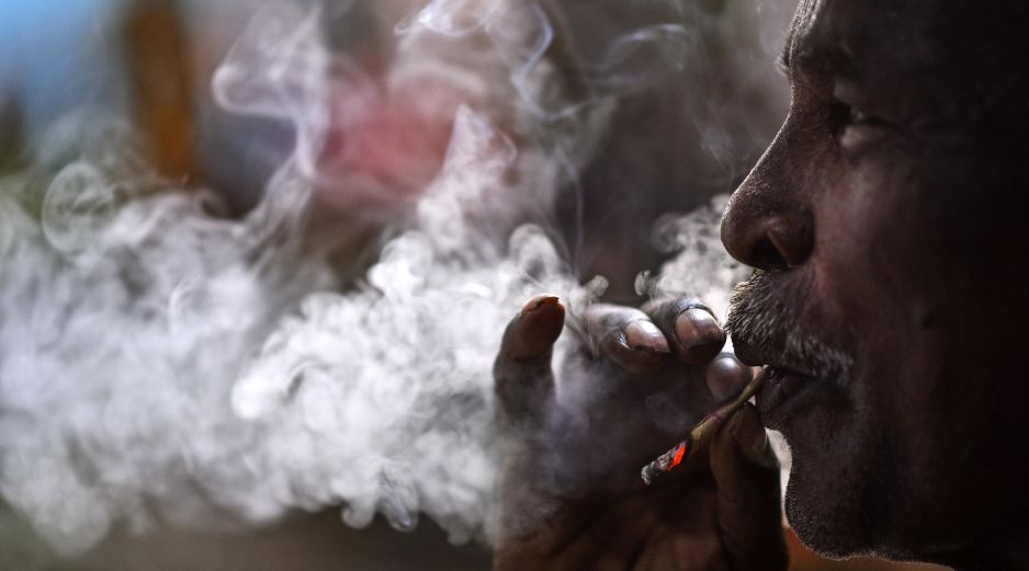 En el país mueren al día 173 personas a consecuencia del tabaquismo. EFE/I. Mohammed