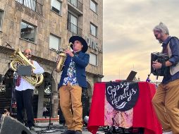 De acuerdo con Astrid Meza Olvera, Jefa de Programación y Compañías Artísticas de Cultura Guadalajara, “Tenemos oferta de danza contemporánea, de teatro, de música, realmente hay muchas posibilidades para la gente