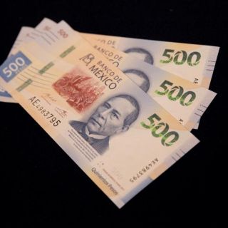 El peso sigue fortaleciéndose y arranca el jueves con avance de ocho centavos
