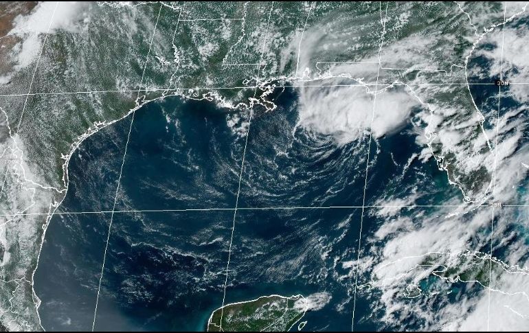 La depresión tropical avanza con vientos máximos sostenidos de 55 kilómetros por hora. EFE/ NOAA