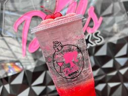 Las licuachelas tienen un costo de $80 pesos y son de un litro por contenedor, también puedes agregar otros ingredientes con costos extra. INSTAGRAM/dolls.drinks41