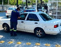 En el bimestre de mayo-junio se verificarán los autos con terminación 5 y 6. INFORMADOR/ARCHIVO