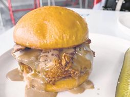 Prueba los deliciosos sandos que ofrece Soul Fried Chicken. ESPECIAL