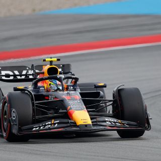 Checo Pérez, detrás de Verstappen en el último libre del GP de España