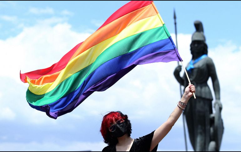 Por primera vez en la historia, el Instituto Nacional de Estadística y Geografía (Inegi) contabilizó de forma oficial a la población LGBT+ en México. AFP / ARCHIVO