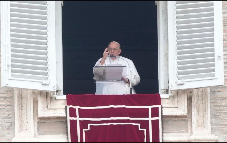 Ante los fieles congregados, el Papa pidió también por 