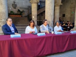 Carlos Lomelí denuncia 