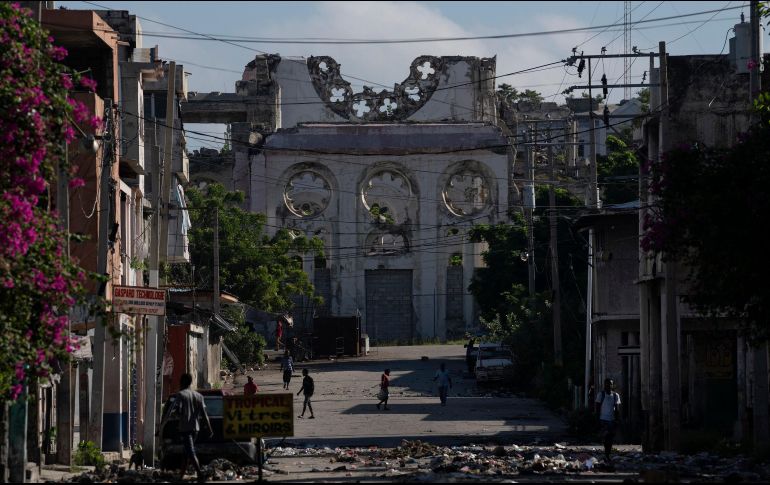 Ruinas de la catedral de Nuestra Señora de la Asunción, destruida durante el terremoto de 2010. AP/A. Cubillos