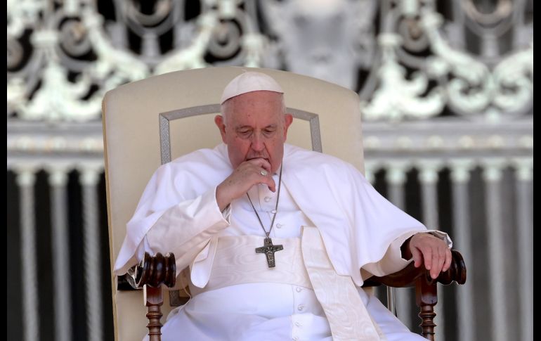 La salud del Papa Francisco mantiene en vilo a toda la comunidad católica internacional. EFE/E. Ferrari
