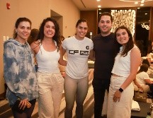 Alejandra Robledo, Madai Sánchez, Diana Gómez, Gabriel Silva y Flor Sánchez. GENTE BIEN JALISCO/ Antonio Martínez