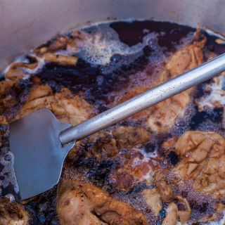 Esta es la marca de chicharrón en salsa verde más saludable según la Profeco