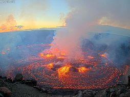 La mayor fuente de lava es de 15 metros de alto. AP