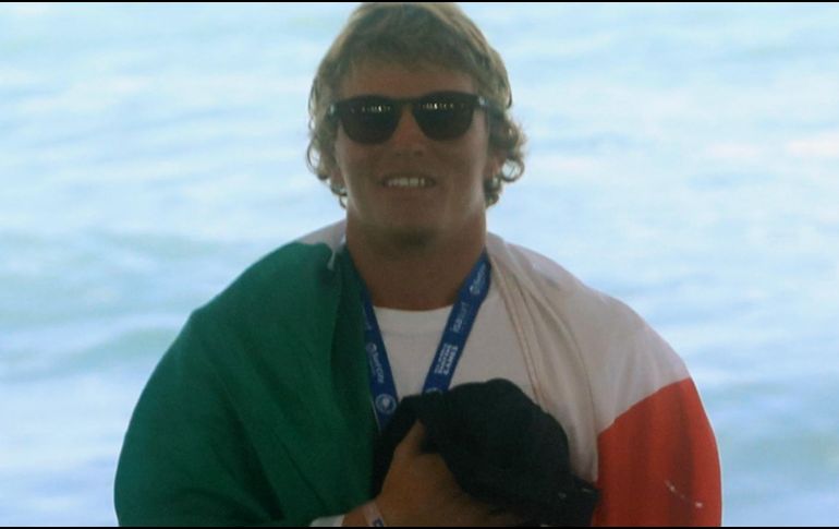 Alan Cleland se coronó campeón del mundo de surf en los ISA World Surfing Games 2023. AFP / M. Recinos