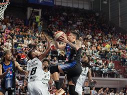 Los Astros de Jalisco visitaron la capital de Sinaloa y hasta ahora todo les ha salido de maravilla. ESPECIAL/Astros de Jalisco