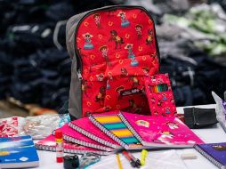 El paquete contempla mochila, útiles, zapatos y uniformes escolares. ESPECIAL
