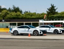 Este vehículo combina elementos de alta gama y tecnología. CORTESÍA