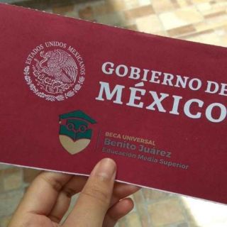 ¿Cuáles alumnos recibirán pago de 8 mil 750 pesos de la Beca Benito Juárez en esta fecha?