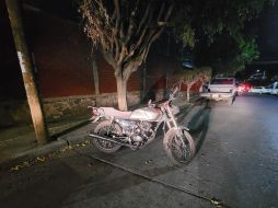 Los policías persiguieron al individuo por varias calles de la ciudad. ESPECIAL/Policía GDL