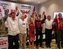 Los aspirantes a la presidencia por Morena acordaron 5 encuestas para definir candidato de Morena. SUN