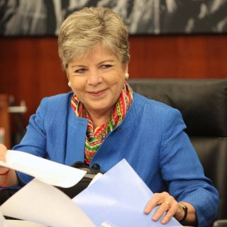 ¿Quién es Alicia Bárcena, la nueva titular de la SRE?