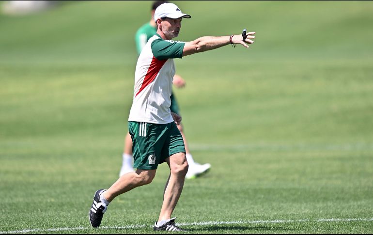 Diego Cocca reconoció que luce complicado que Vega y Córdova estén listos para jugar ante Estados Unidos. IMAGO7