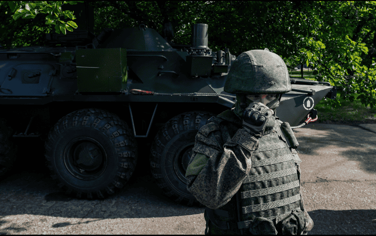 Ucrania avanza sus posiciones un kilómetro en la zona de Vulegdar. EFE/ S. ILNITSKY