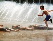 De acuerdo con la Universidad Nacional Autónoma de México el calor en el país seguirá presente hasta por los menos otros 15 días. EL INFORMADOR/ ARCHIVO