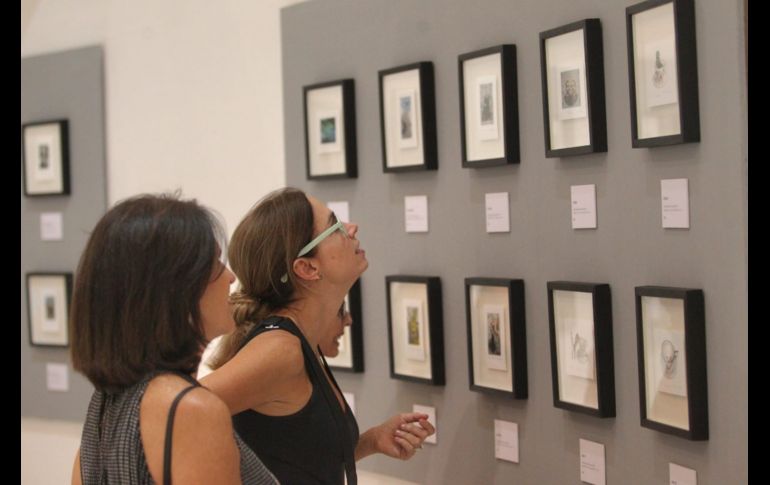 Durante la inauguración, artistas, amigos e invitados especiales atestiguaron el proyecto artístico, además hubo un cóctel y luego de que las personas recorrieran dicha muestra. EL INFORMADOR / A. Camacho