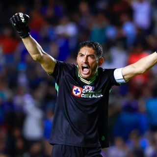 Corona y Cruz Azul se dicen adiós